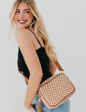 Camera Crossbody Bag checkered brown|6423