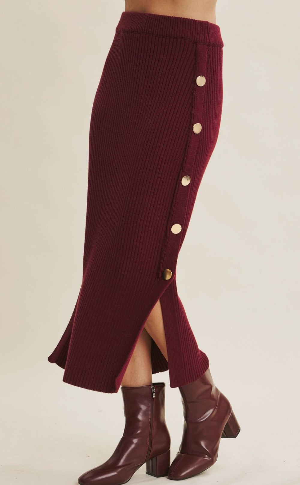 Maxi Skirt with Slit and Buttons|6526