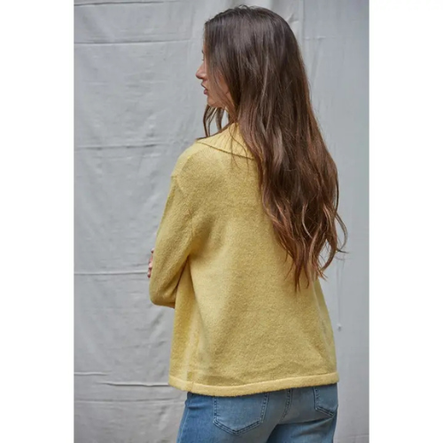 Yellow Collared Button-down Sweater|6700