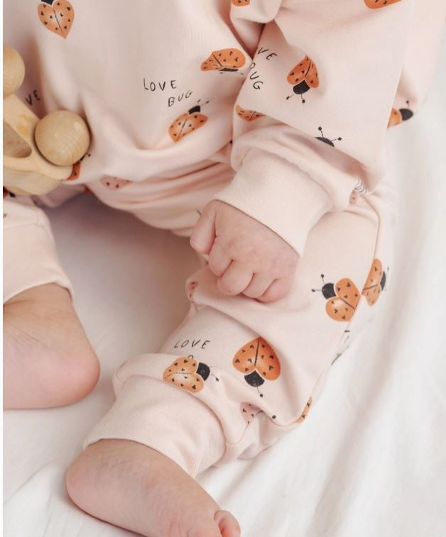 Relaxed Sweatpant Love Bug|7317