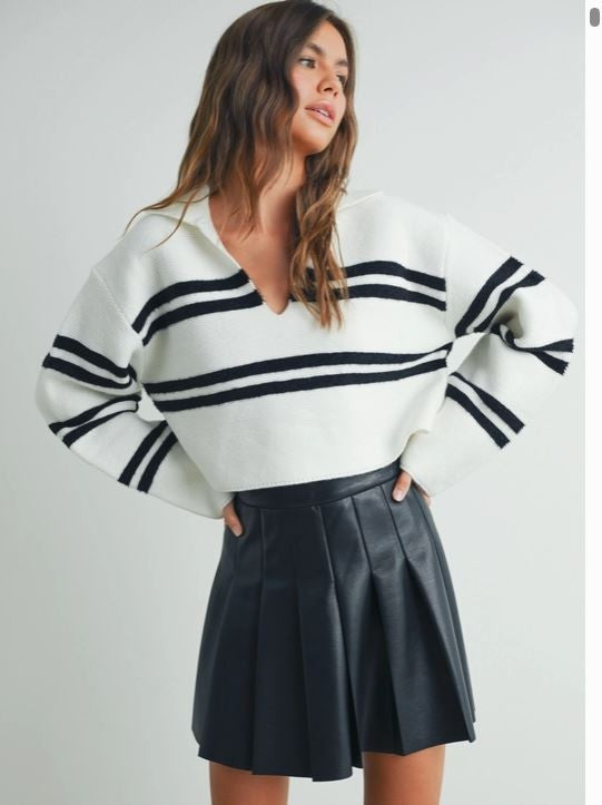 Stripe Crop Collar Sweater|6352