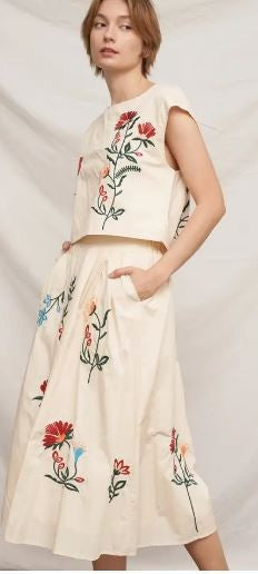 Floral Embroidered skirt|7063