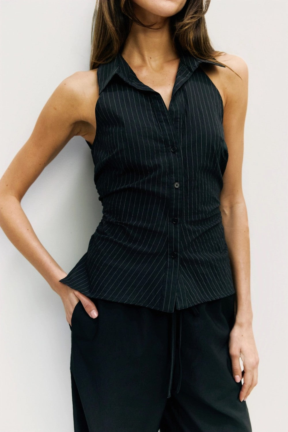 Sleeveless Collared Top|8019