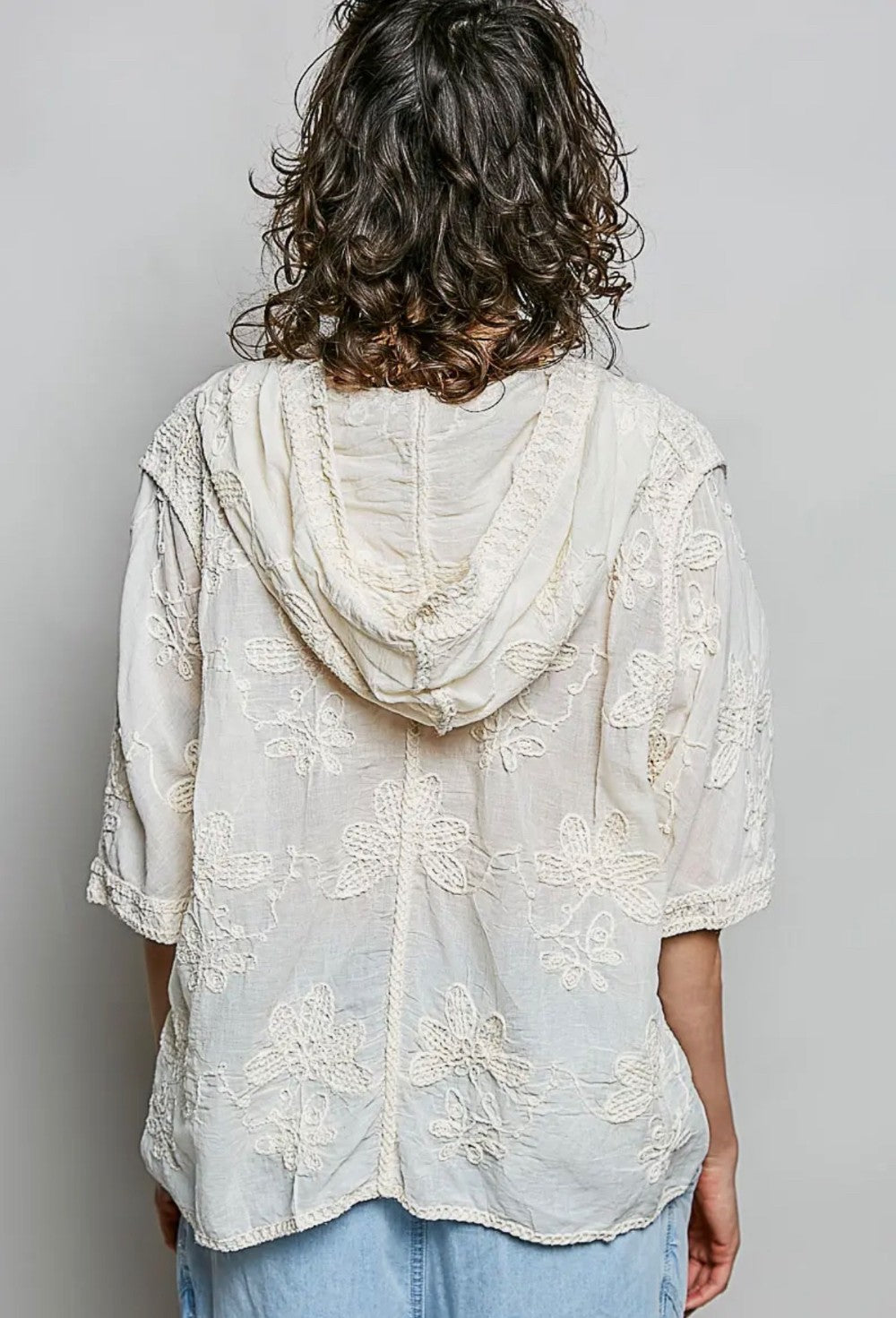 white embroidered  top|7871