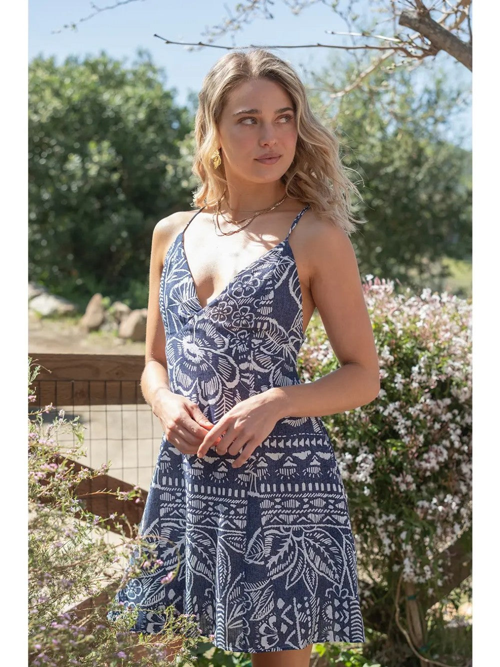 Printed Sleeveless Mini Dress|7946