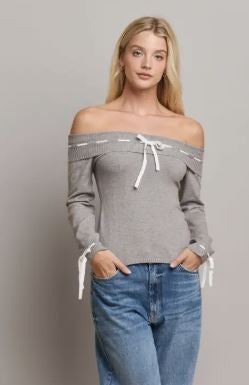 Grey Off Shoulder Contrast Stitch Bow Tie Top|6840