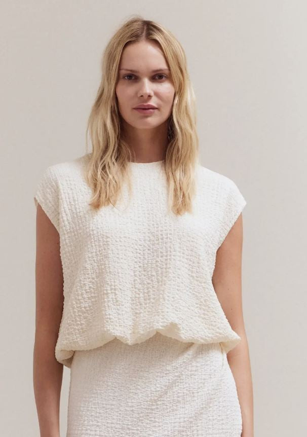 Sleeveless Puffy Top|7188