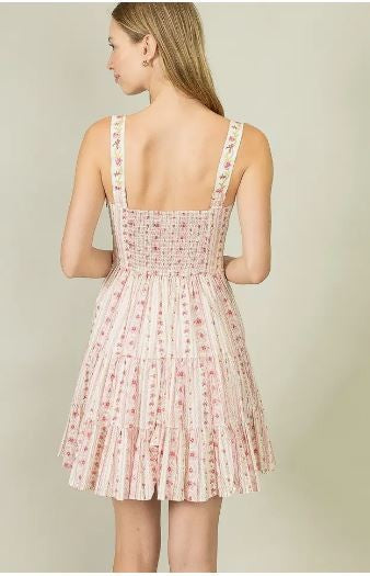 Floral Print Tiered Smocked Mini Dress|7355