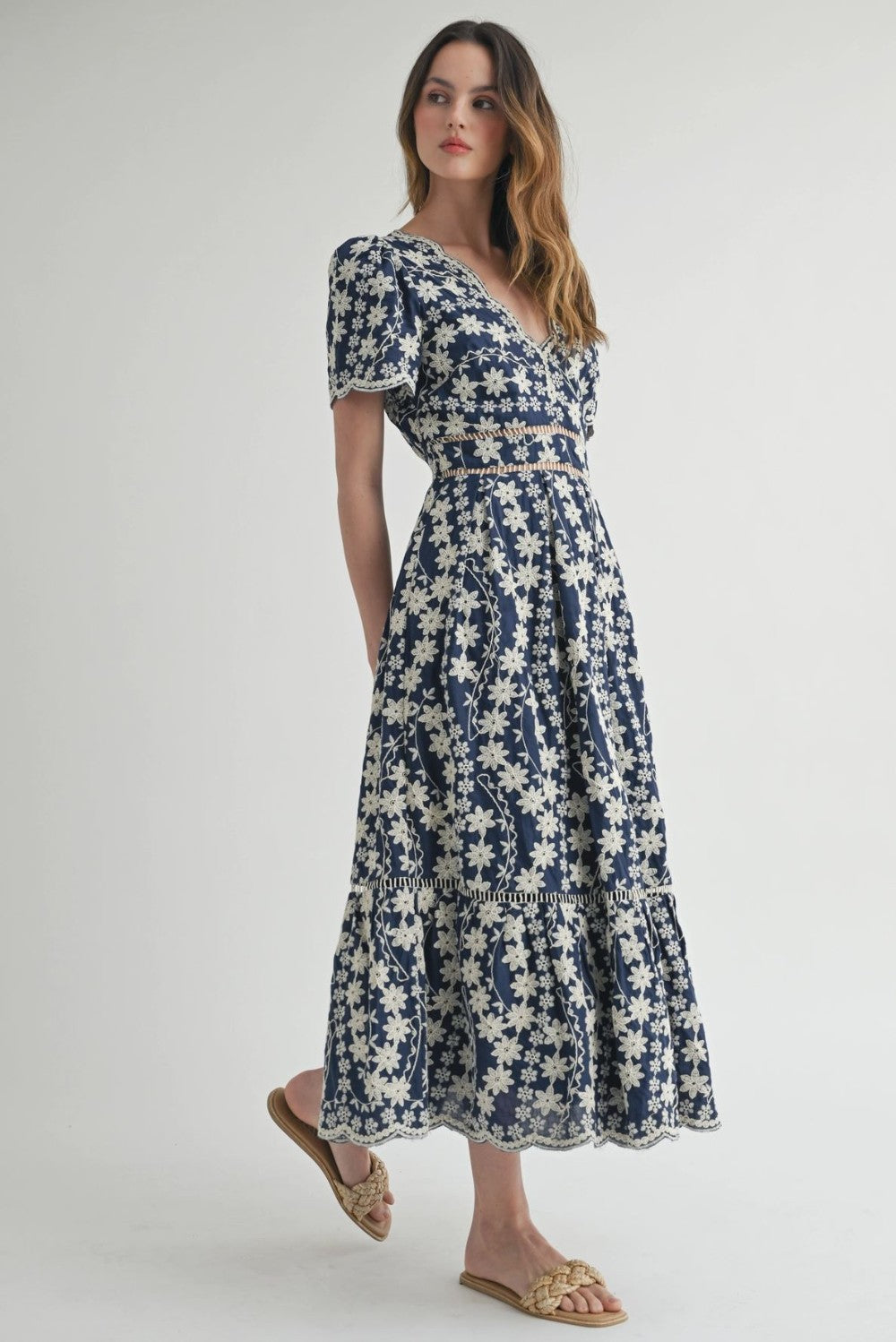 Chic Off-Shoulder Lace Dress|7367