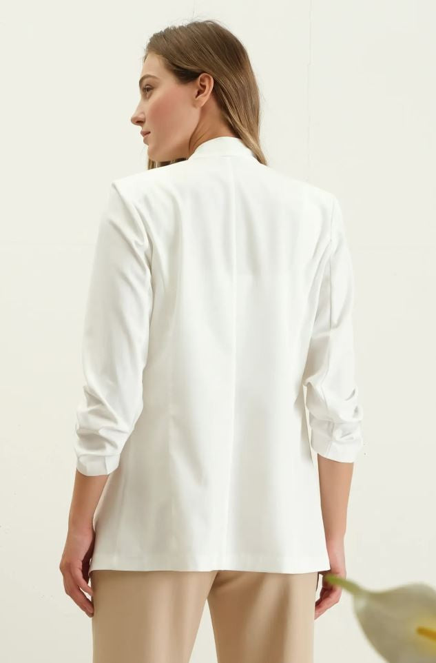 White Collarless 3/4 Ruched Sleeve Longline Blazer|7613