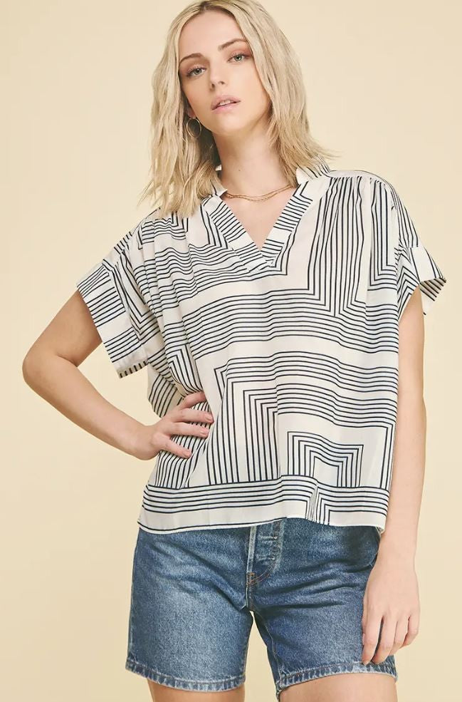Geometric V-Neck Blouse|7677