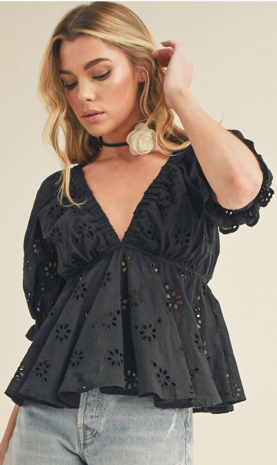 Eyelet Embroidered Top - Black|7788