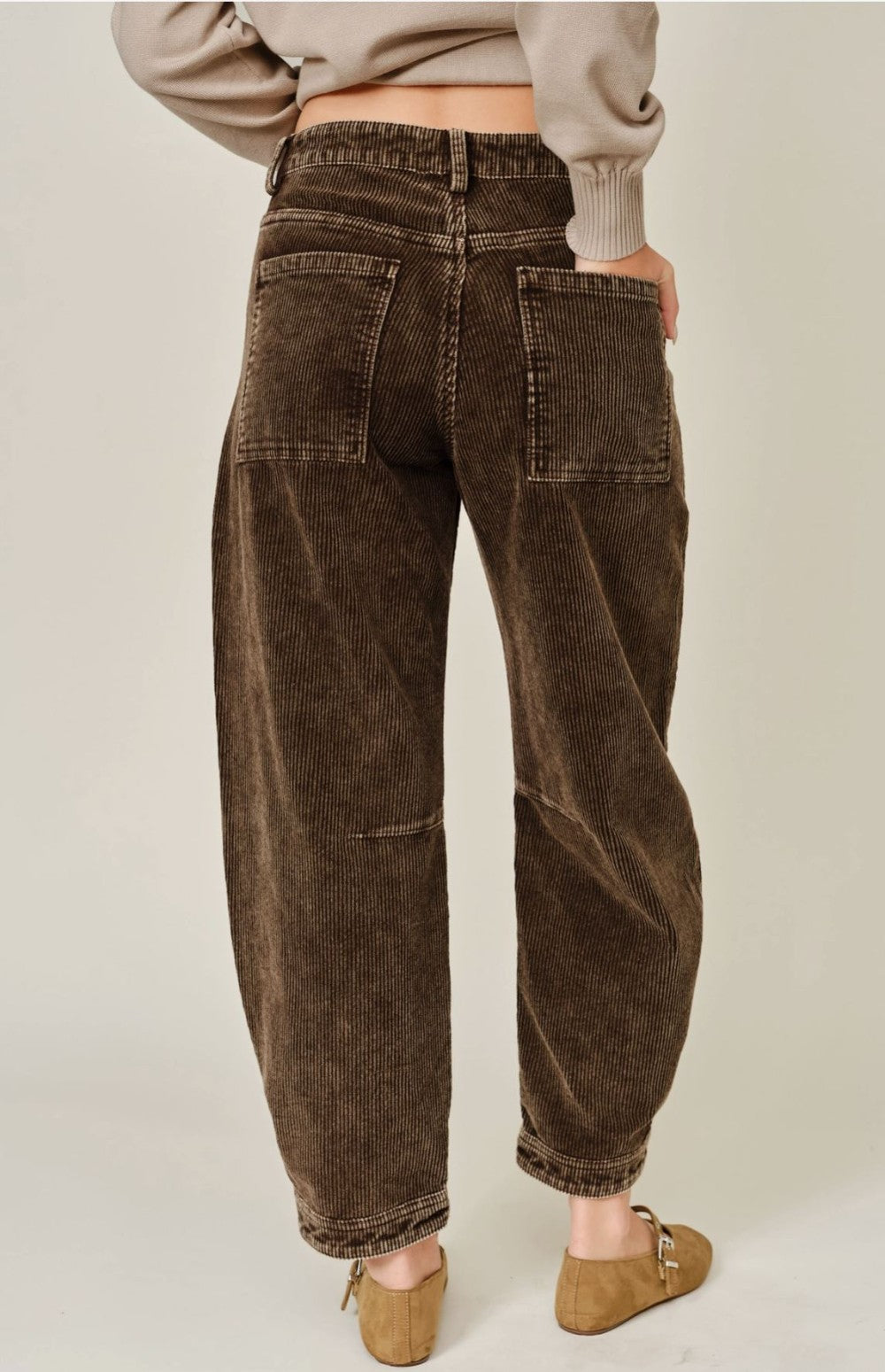 Corduroy Relax Fit Barrel Pants|8328